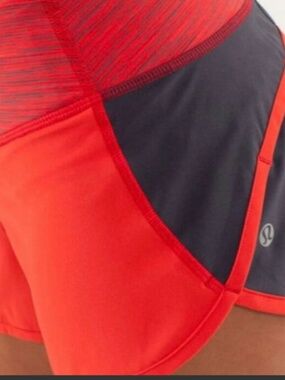 4 LULULEMON SHORTS SIZE SMALL